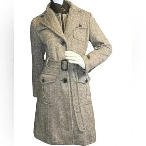 Donnybrook Trench Coat Size Small.